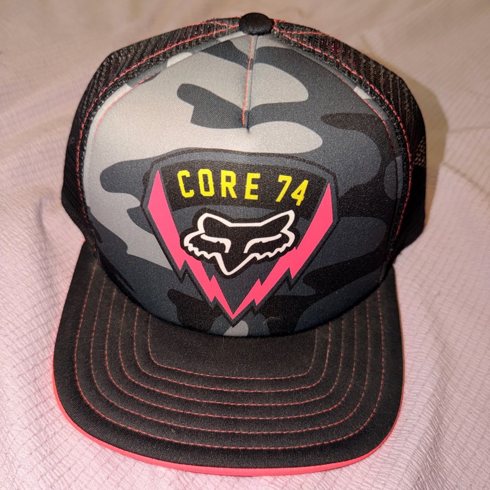 Fox Black and Pink Women's Hat